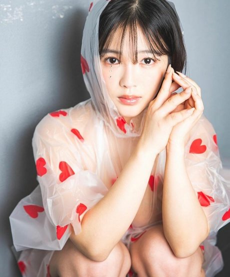 黒猫のOnlyFans 可愛い 画像