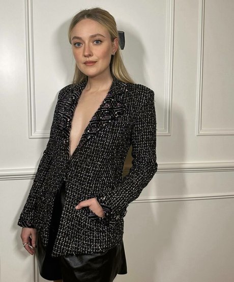Dakota Fanning アダルトスター ギャラリー