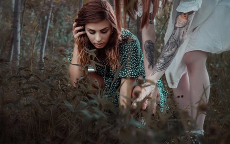 Nikol Beylik 裸のポルノスター 写真