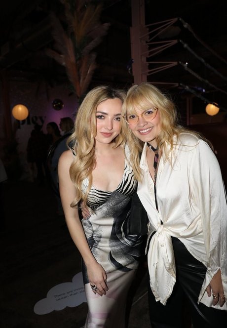 ゲイの若いOnlyFans ベスト 写真