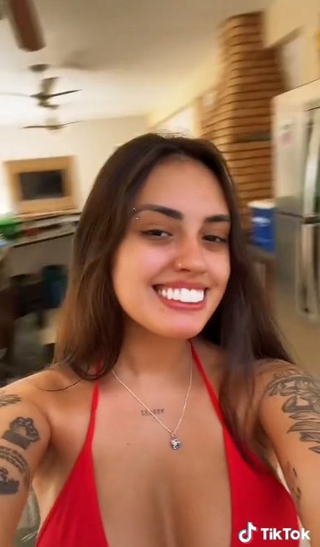 Vitoria Marcilio HDモデル 画像