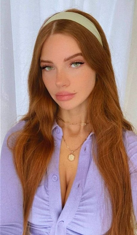 クリスマスヌードOnlyFans 無料 写真