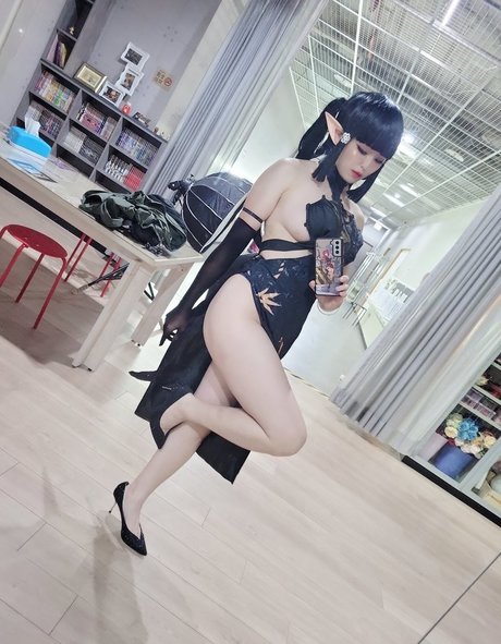 アジアンツインズOnlyFans 限定 画像