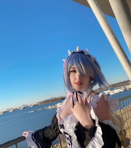 熟女コスプレOnlyFans ホットポルノ 画像