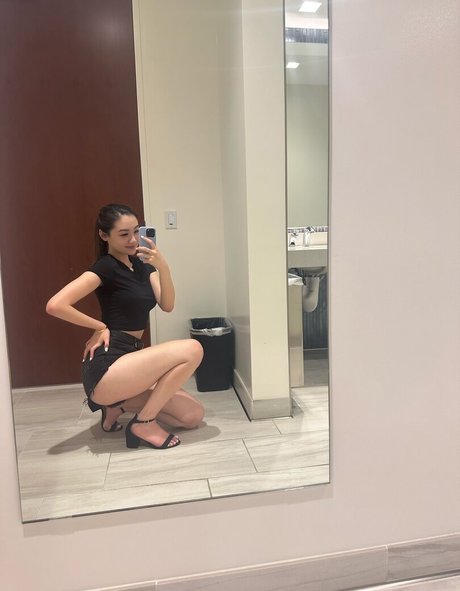 issfanfan アートポルノスター アーカイブ