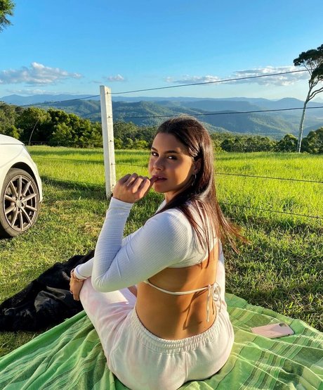 Desi Johnson トップモデル 画像