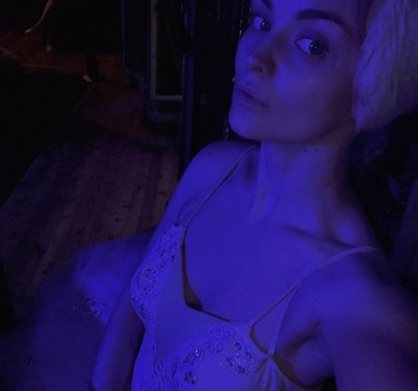 甘いおまんこオンリーファンズ 無料エロ 画像