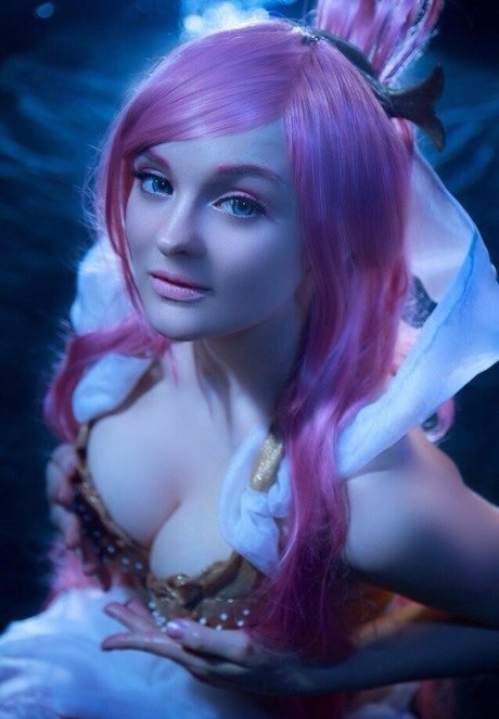 サマーヌードOnlyFans 美しいヌード アーカイブ