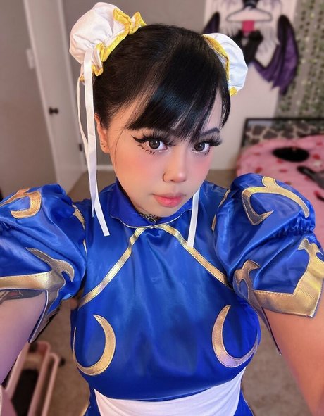 アジアンゴス オンリーファンズ セクシーヌード 画像