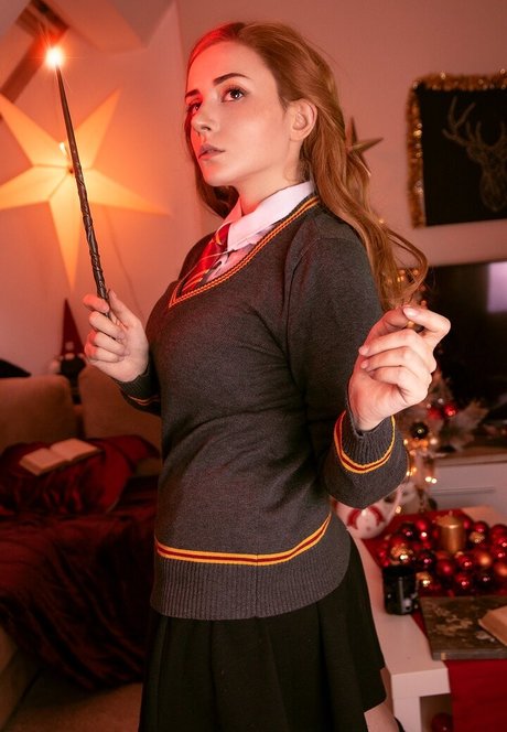 Ezy Summers Cosplay 完璧なモデル 画像