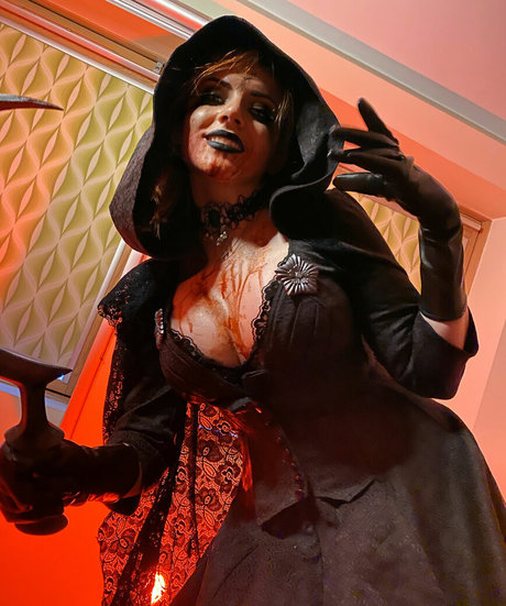 Ezy Summers Cosplay セクシーなポルノスター 写真