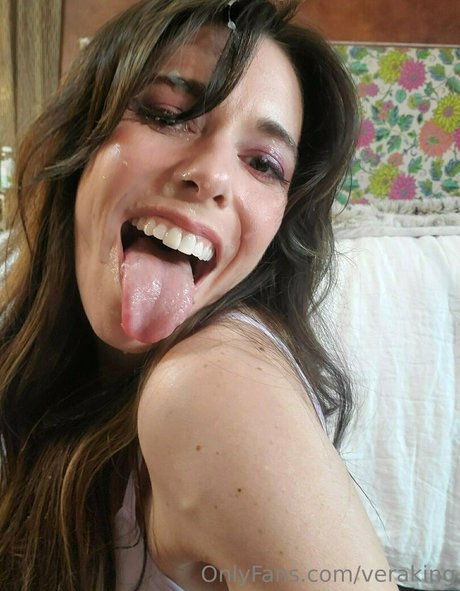 黒いお尻のオンリーファンズ 無料 画像