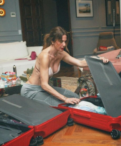 黒檀の猫オンリーファンズ ポルノグラフィック アーカイブ