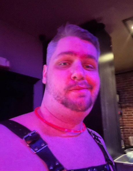 kametzer ポルノスター ヌード 写真