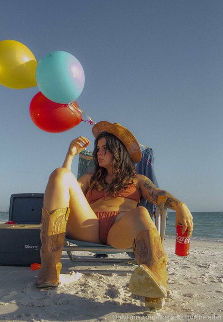 縛られたOnlyFans ポルノグラフィック 写真