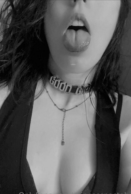 スマイルオンリーファンズ HD 画像