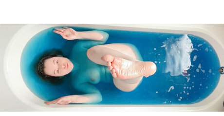 ロールプレイオンリーファン 美しいヌード 写真