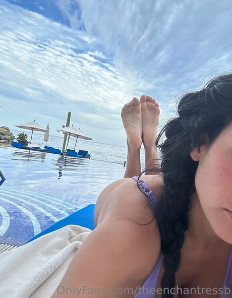 theenchantressb 美しいモデル 写真