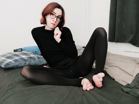 ヌードの若いOnlyFans 無料セックス 写真