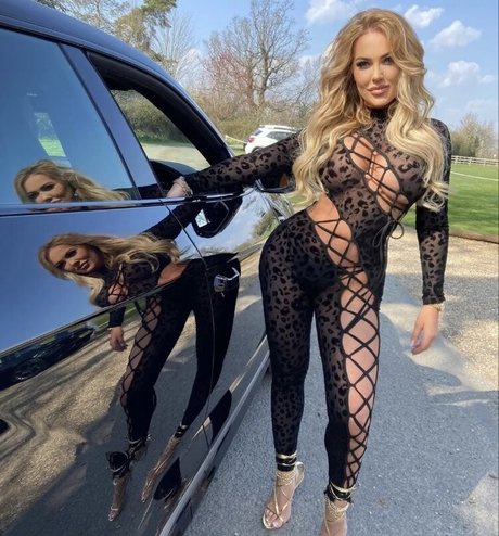 クーガーオンリーファンズ アートポルノ 画像