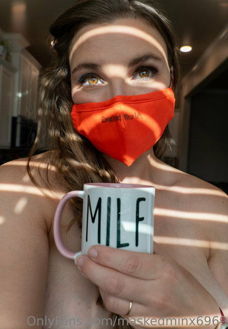 maskedminx6969 裸の女優 ギャラリー