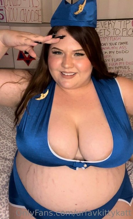 曲線美のランジェリーOnlyFans ホットセクシー 画像