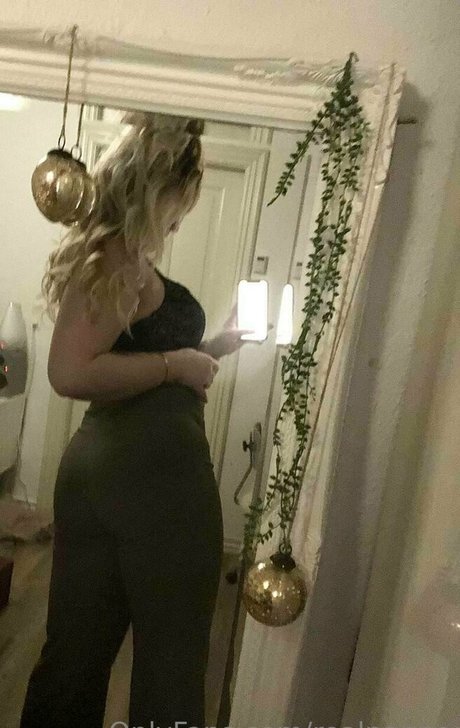 realnanna HD女優 画像