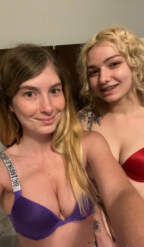 ルビーオンリーファン 無料エロ 写真