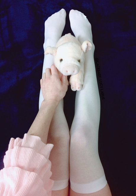 lucylarue 美しいモデル 写真