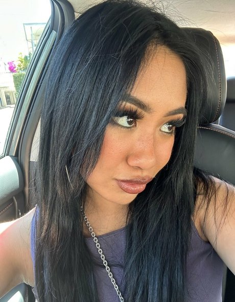 Dawn Jacqueline 美しいモデル 画像