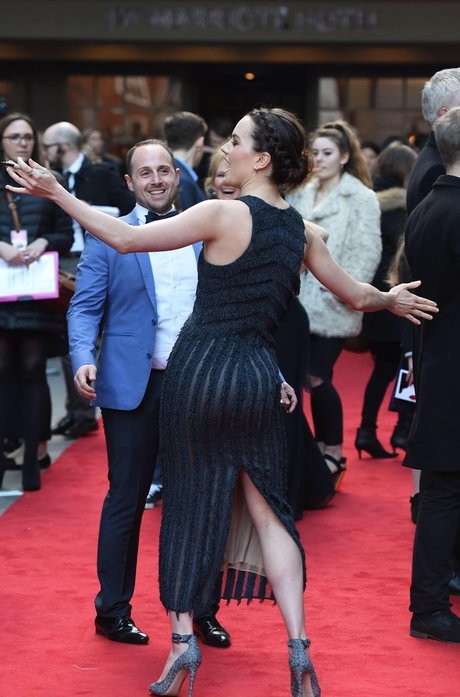 ティーントランスオンリーファン 美しいヌード 写真