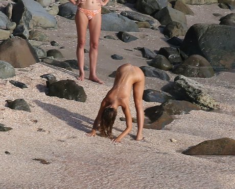 Alexis Ren かわいいモデル アーカイブ