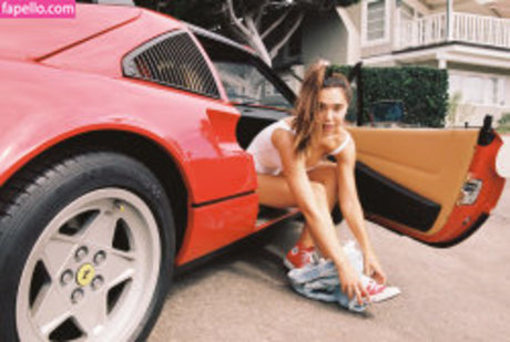 縛られたOnlyFans セクシー ギャラリー