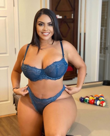 sm00ches 無料のポルノスター 写真