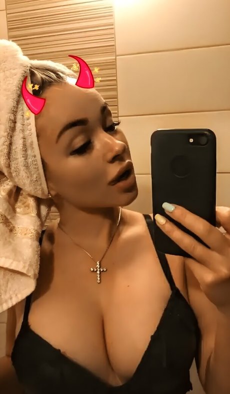 大学生カップルのオンリーファンズ 可愛い 画像