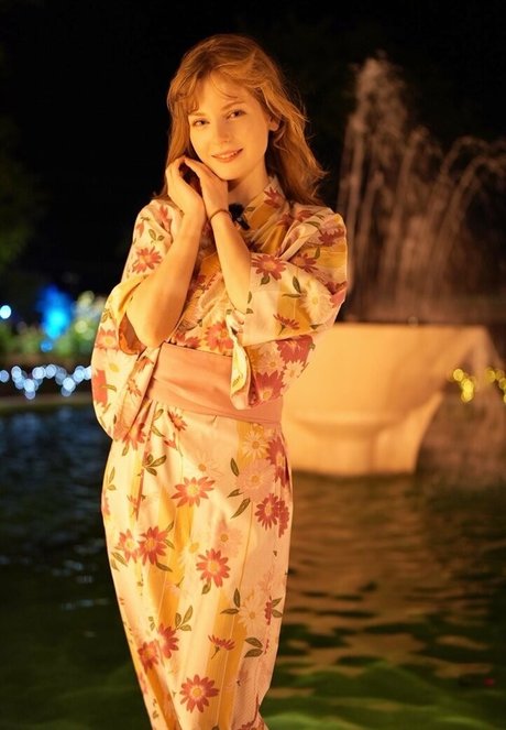 ウェブカメラ オンリーファンズ 無料 写真