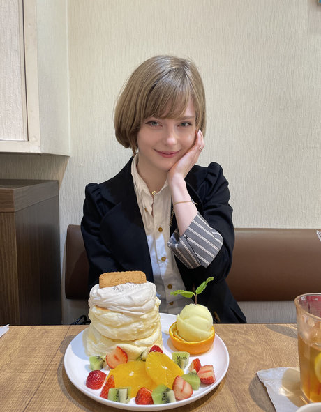 ポーグエボニーオンリーファンズ トップ 写真