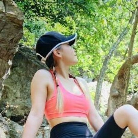 Bubblicorn 裸のポルノスター 画像