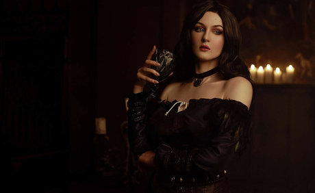 Alice Inferno セックスポルノスター 画像