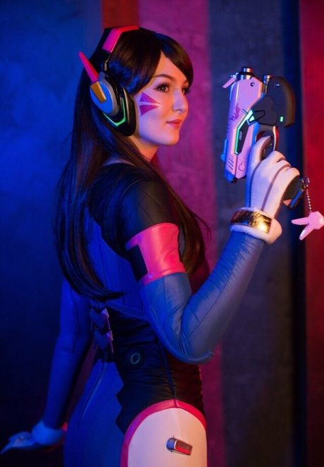 Alice Inferno ヌードのポルノスター 写真