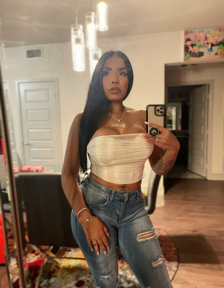 男性限定ファン セクシー 写真