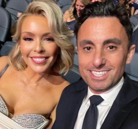 曲線美のラテン系オンリーファンズ ポルノ 写真