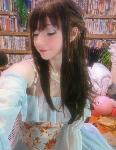 巨乳の黒人女性オンリーファンズ ヌード 画像