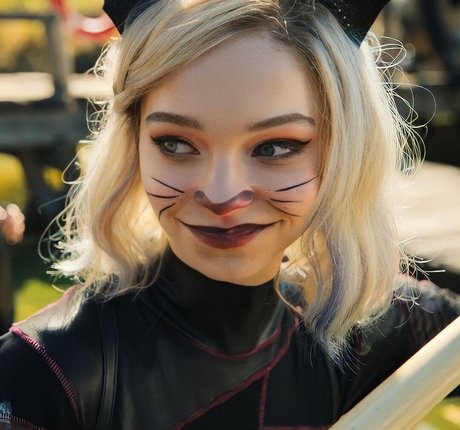 Emma Myers ポルノスター 写真