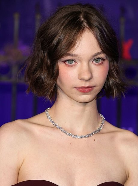 Emma Myers セックススター 画像