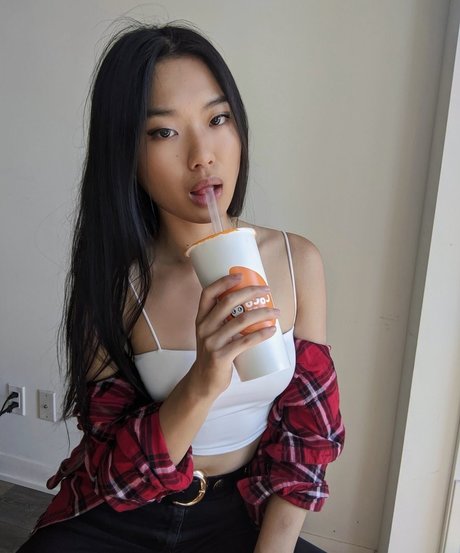 BBW フェイシャル OnlyFans ヌード 写真