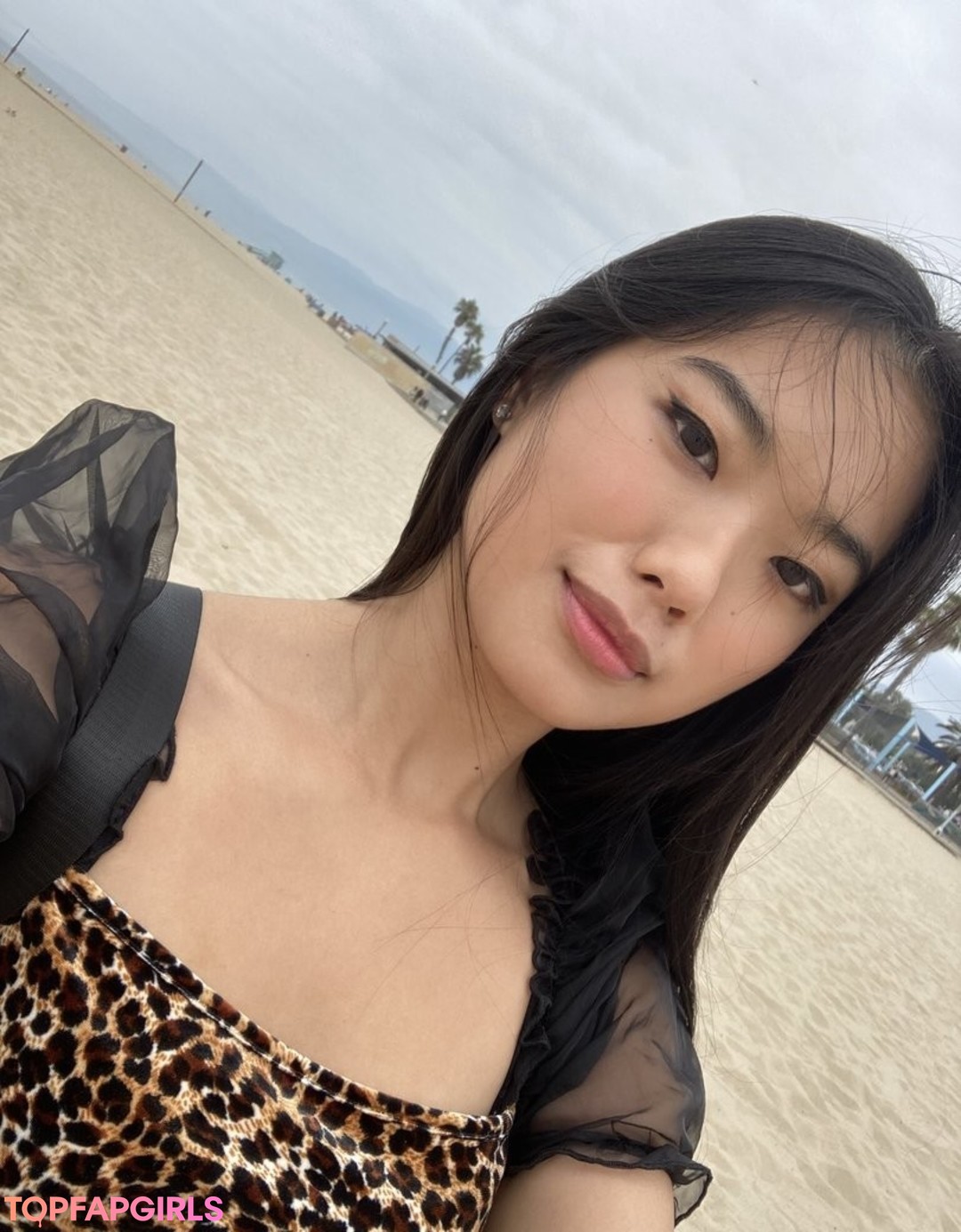 OnlyFansの交換 セクシーヌード 画像