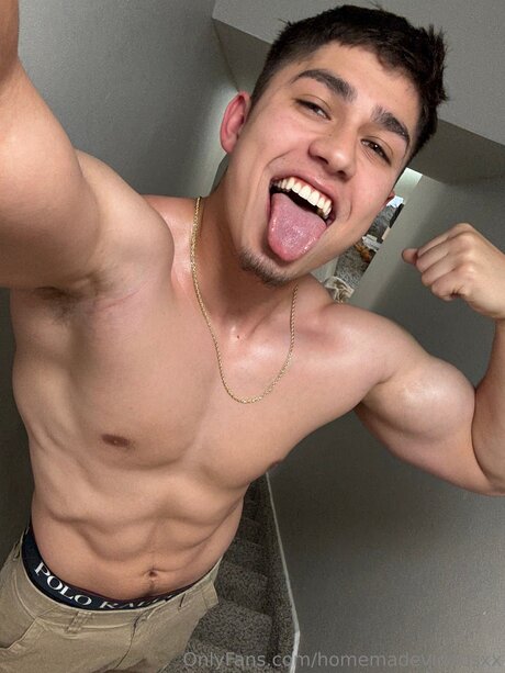 Homemadevideosxx ヌードモデル 写真