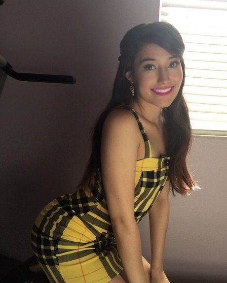 Lia SEXT ME ヌードモデル 画像