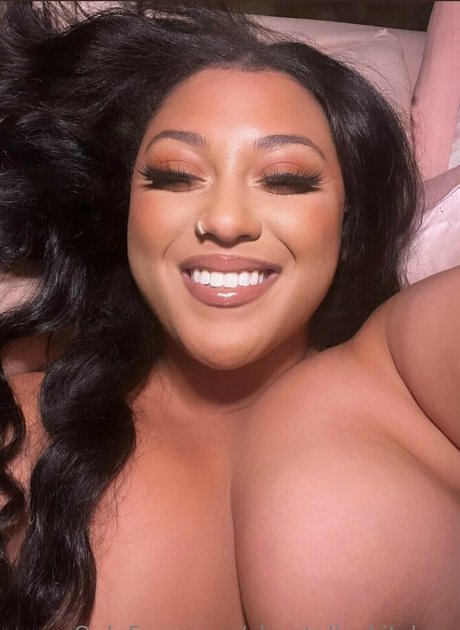 汚れた足オンリーファンズ 無料 写真